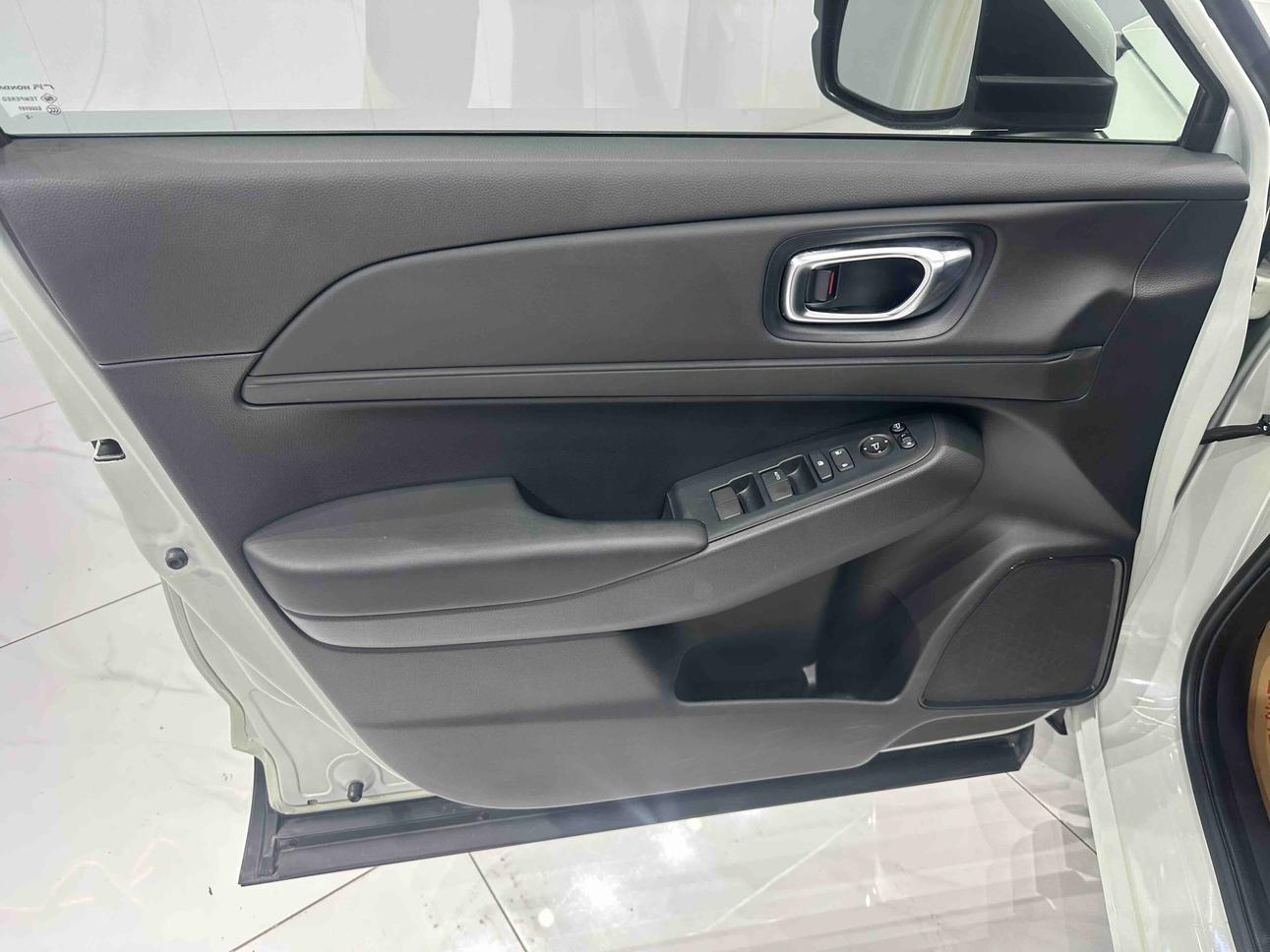 Honda Vezel 2023 thumb 11
