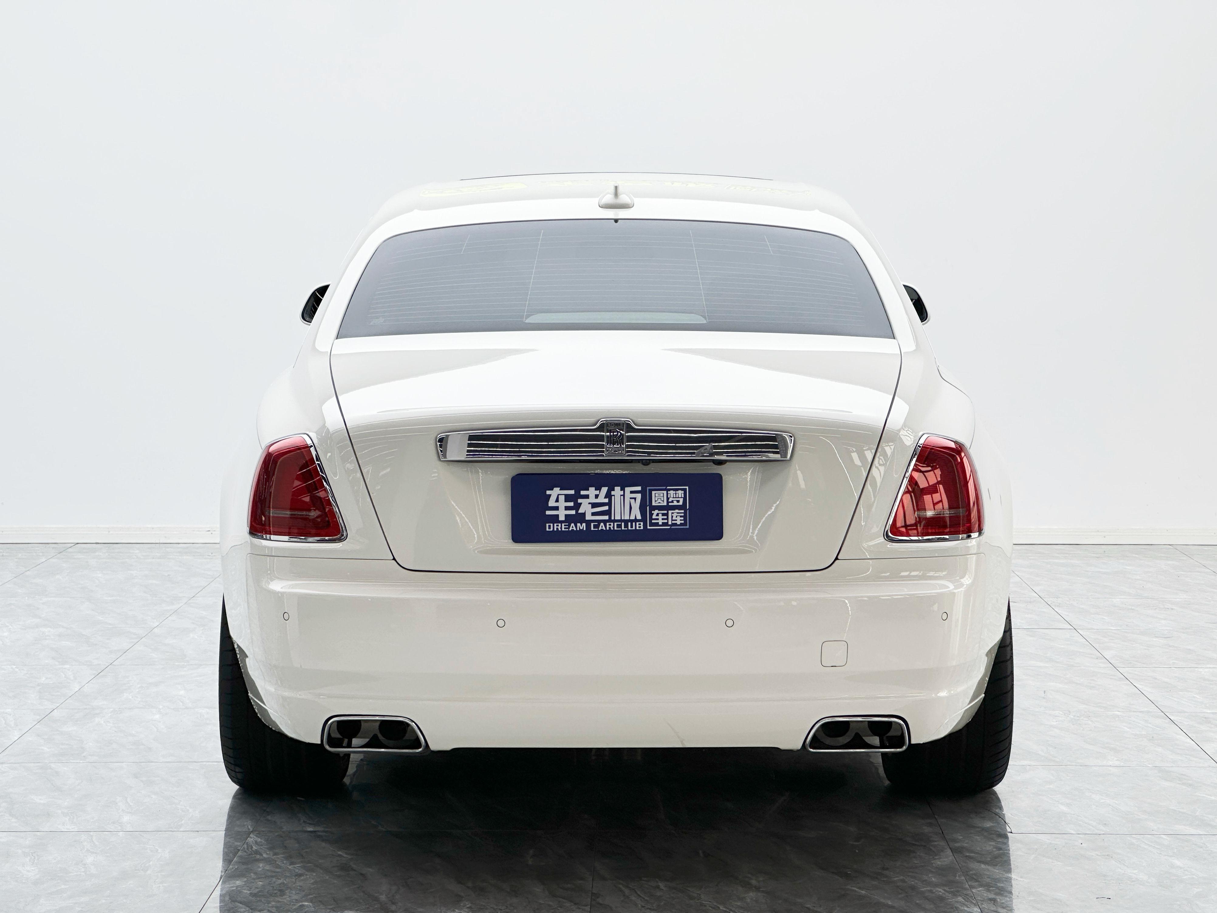 Rolls-Royce Ghost 2012 thumb 3