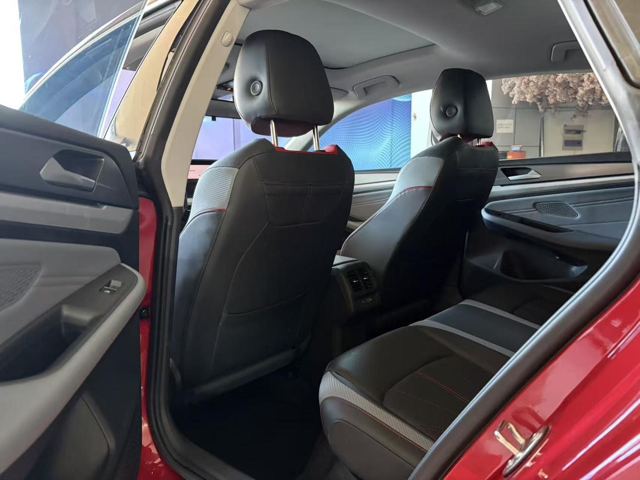 Volkswagen Lamando 2023 thumb 9
