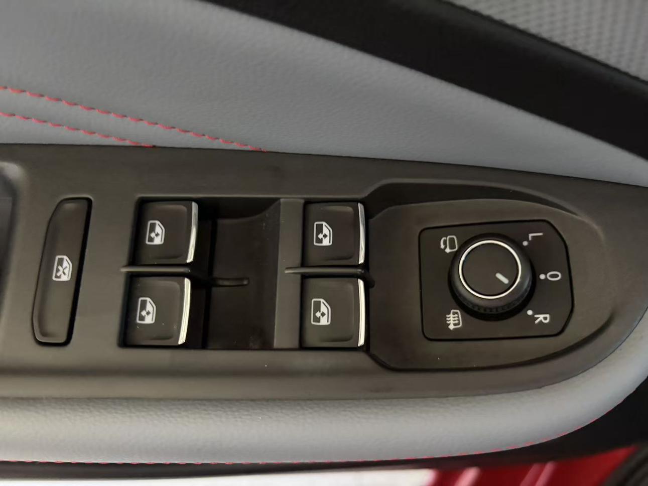 Volkswagen Lamando 2023 thumb 10