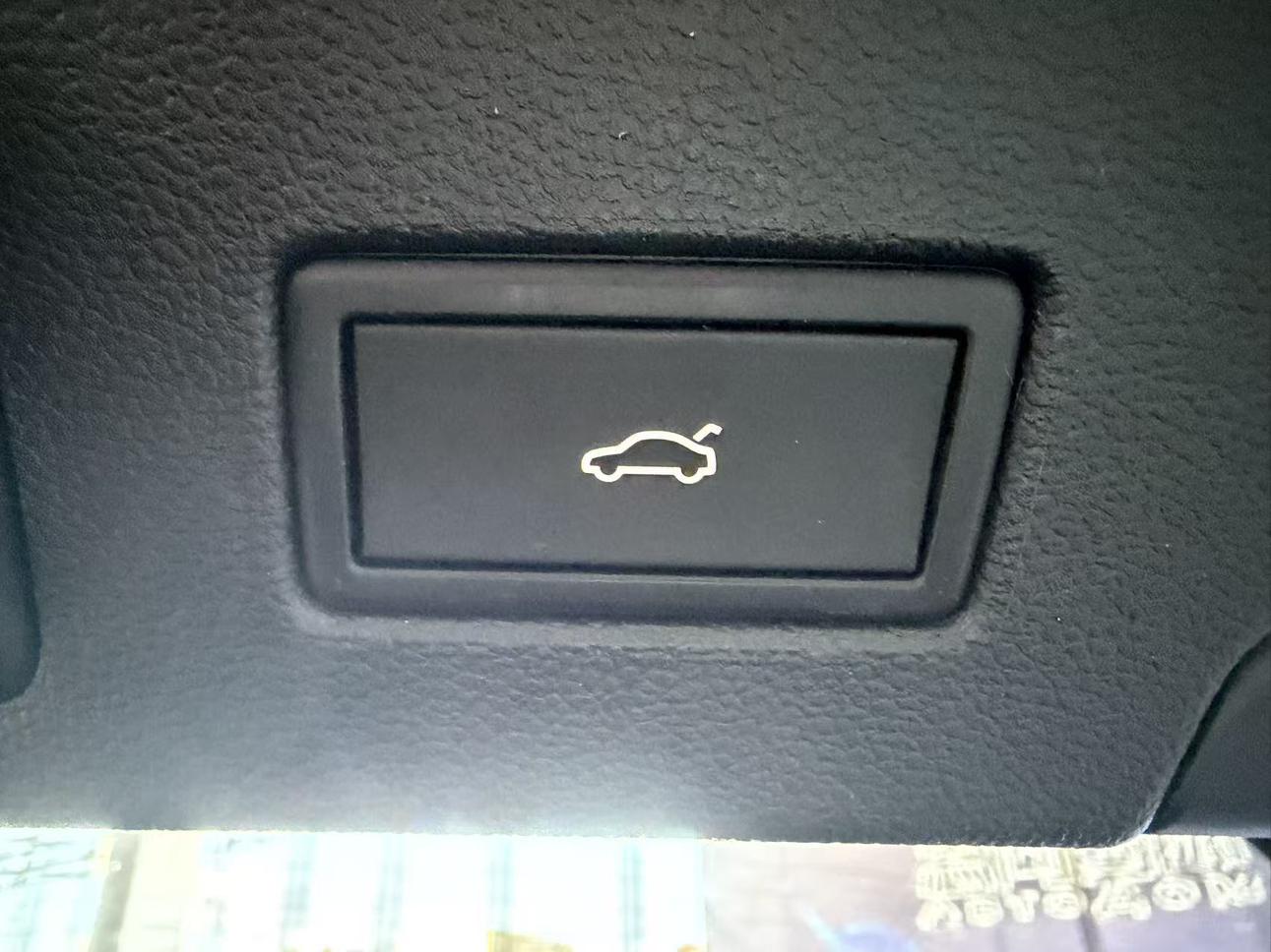 Volkswagen Lamando 2023 thumb 12