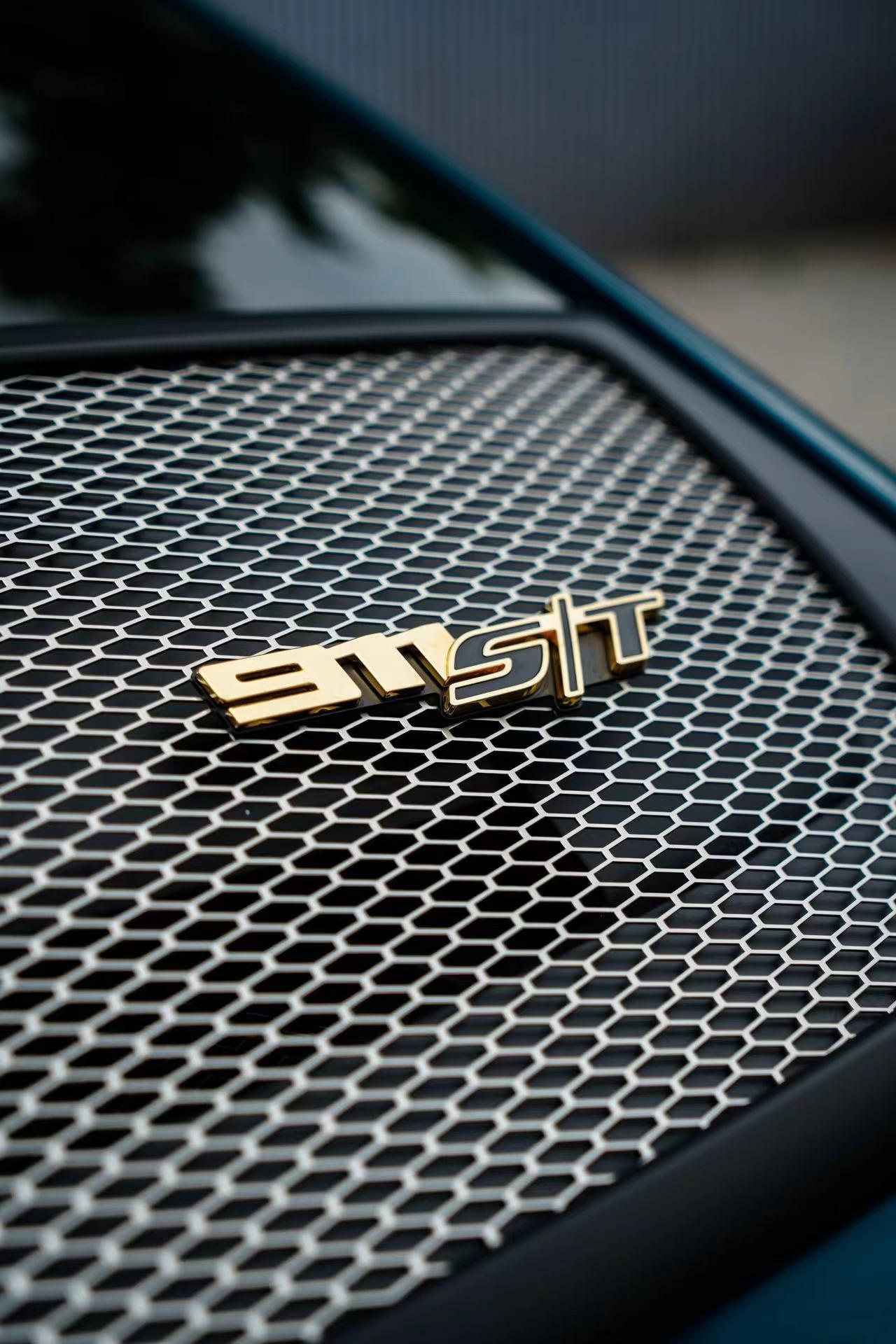 Porsche 911 2024 thumb 10