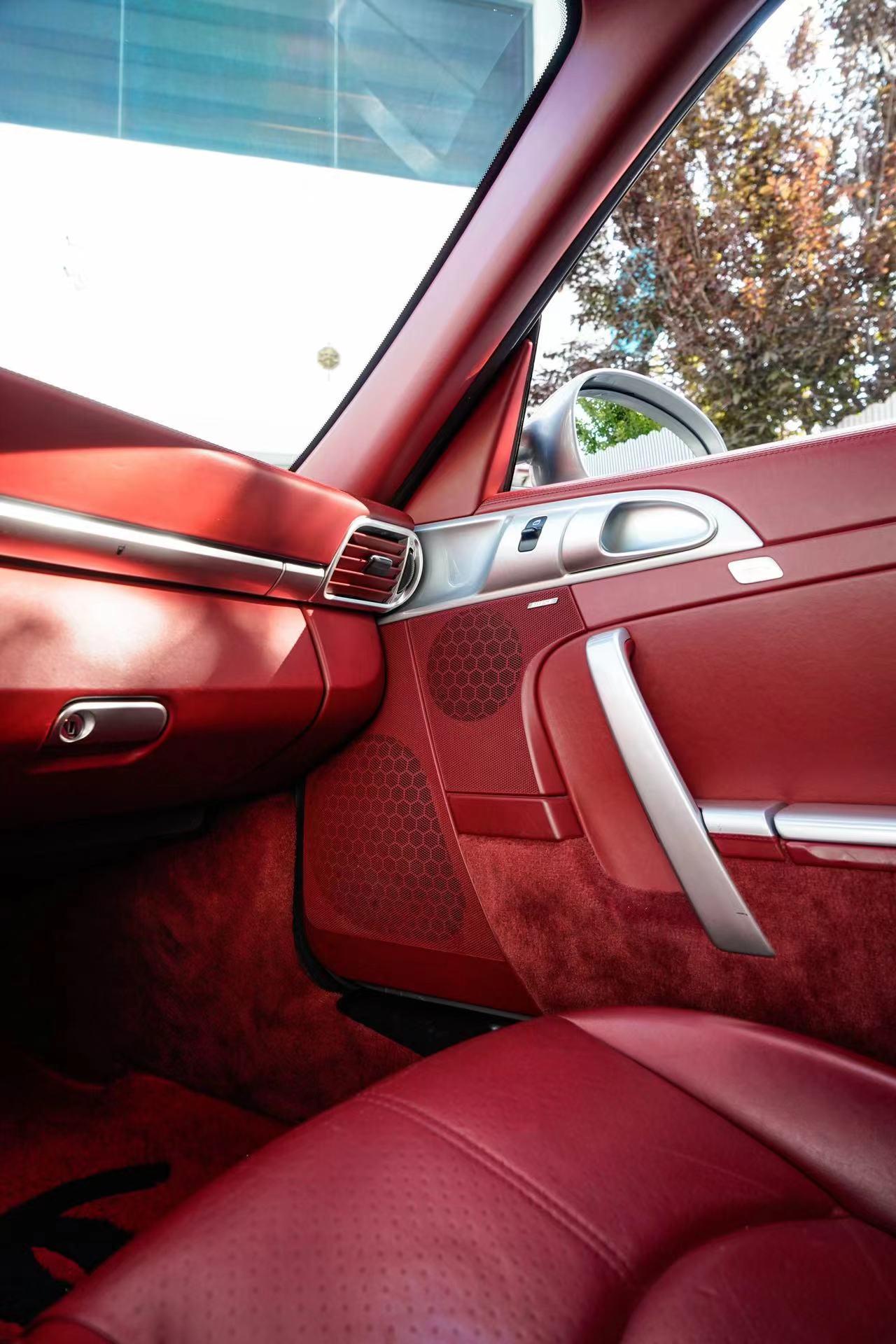 Porsche 911 2008 thumb 8