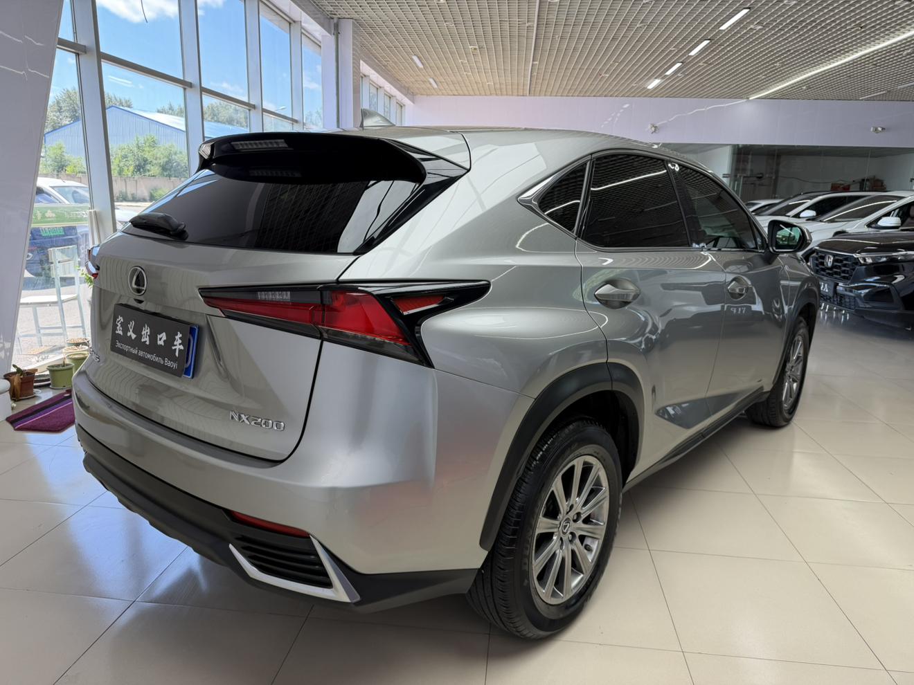 Lexus NX 2020 thumb 4