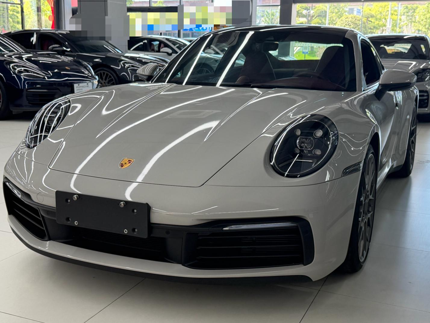 Porsche 911 2022 thumb 8