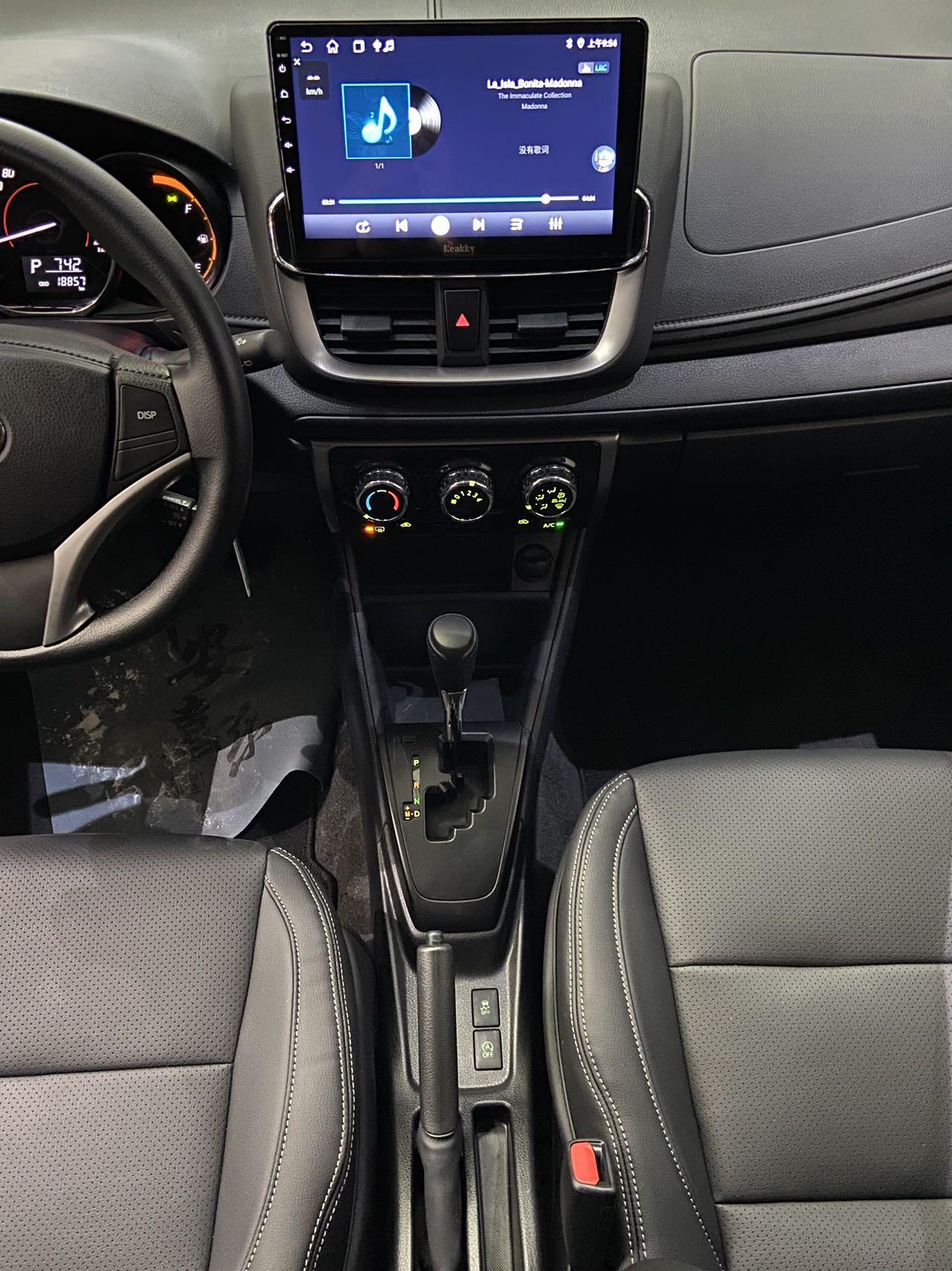 Toyota Yaris 2022 thumb 10