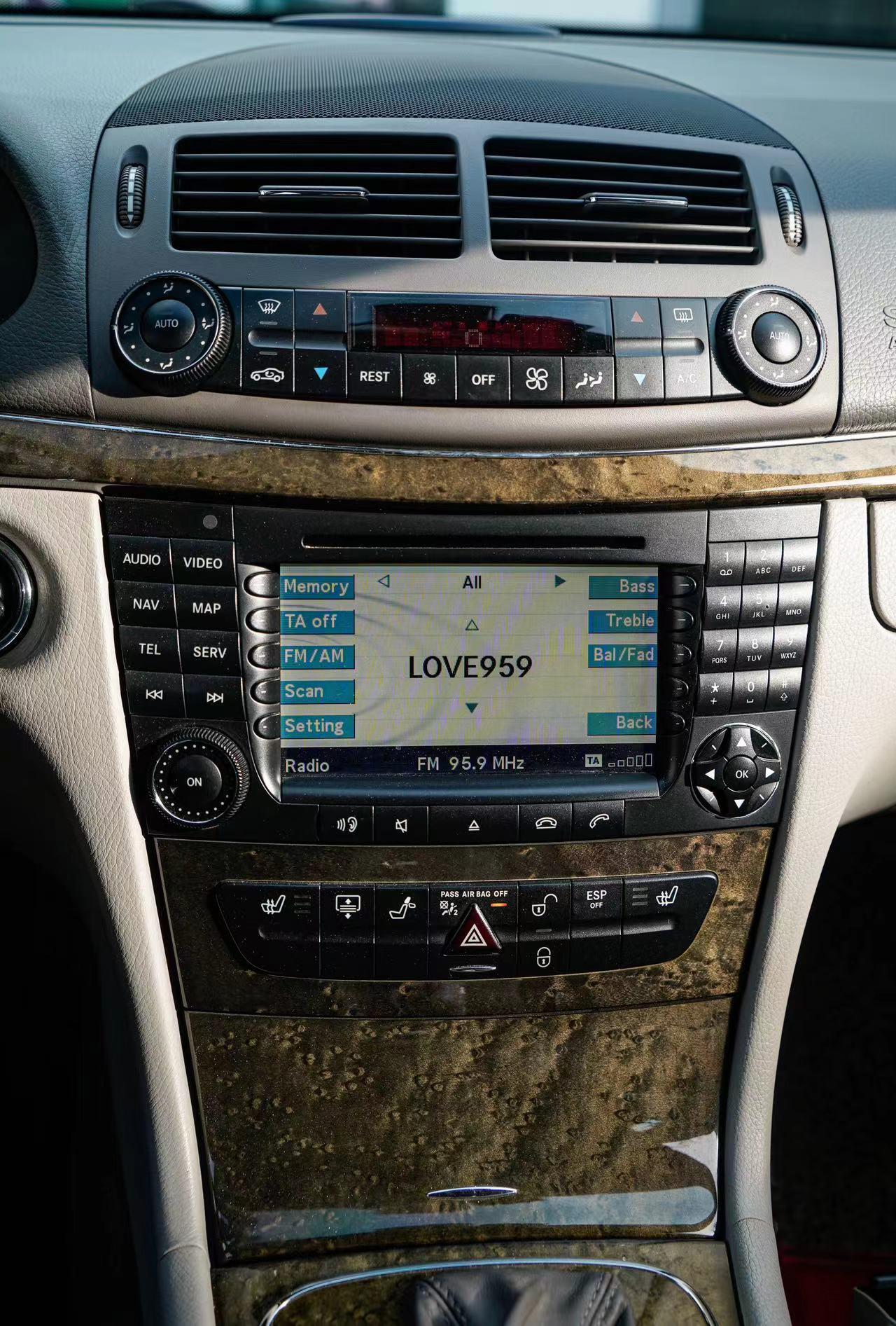 Mercedes-Benz E-Класс 2007 thumb 9