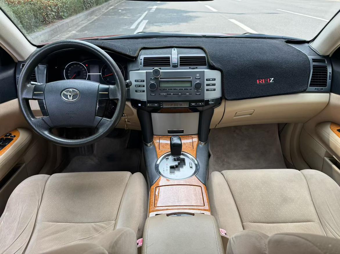 Toyota Reiz 2006 thumb 2