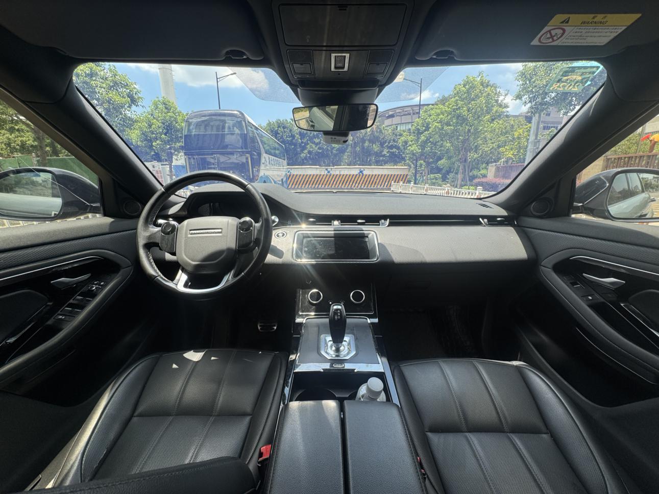 Land Rover Evoque 2020 thumb 5