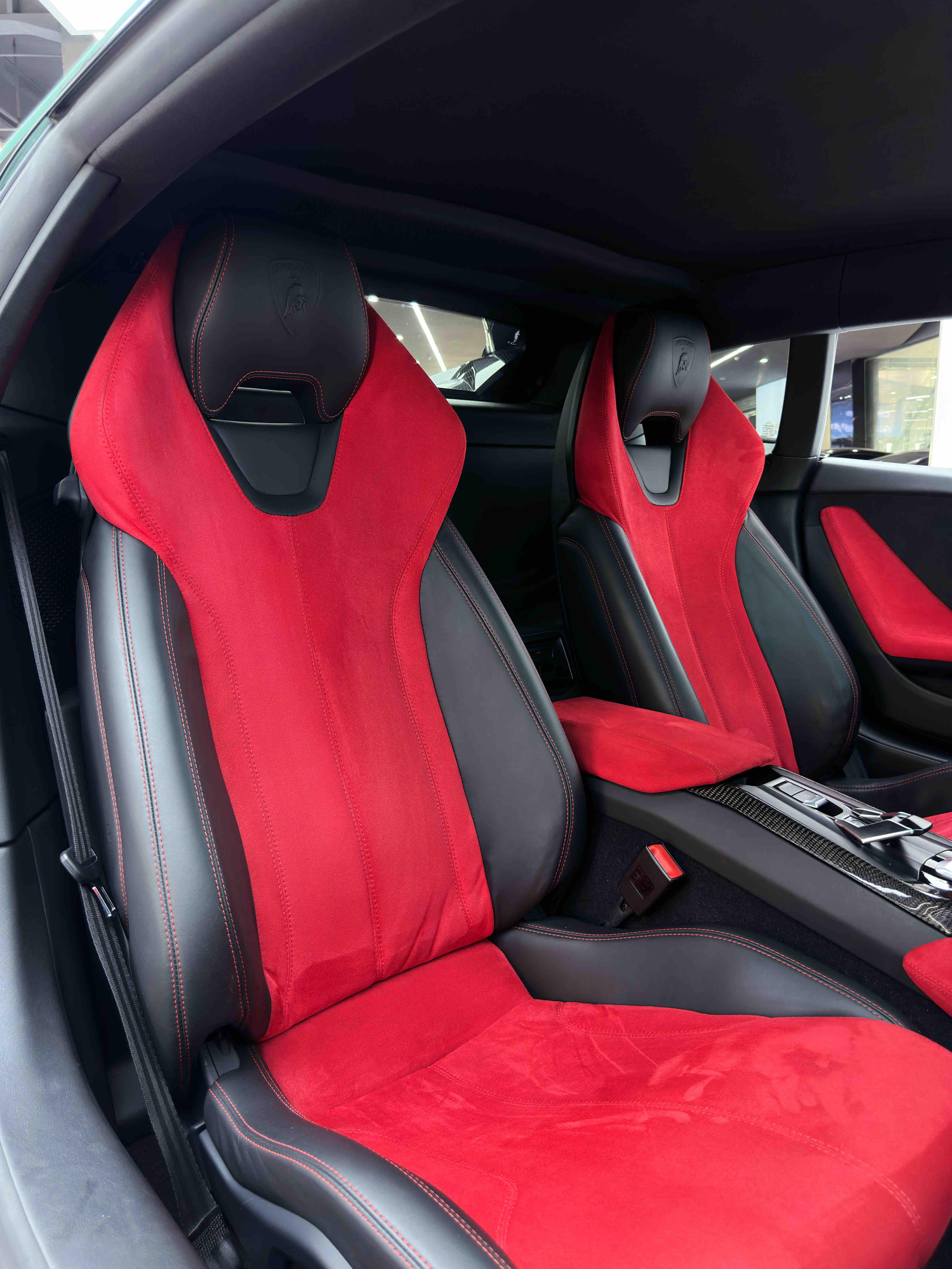 Lamborghini Huracán 2014 thumb 7