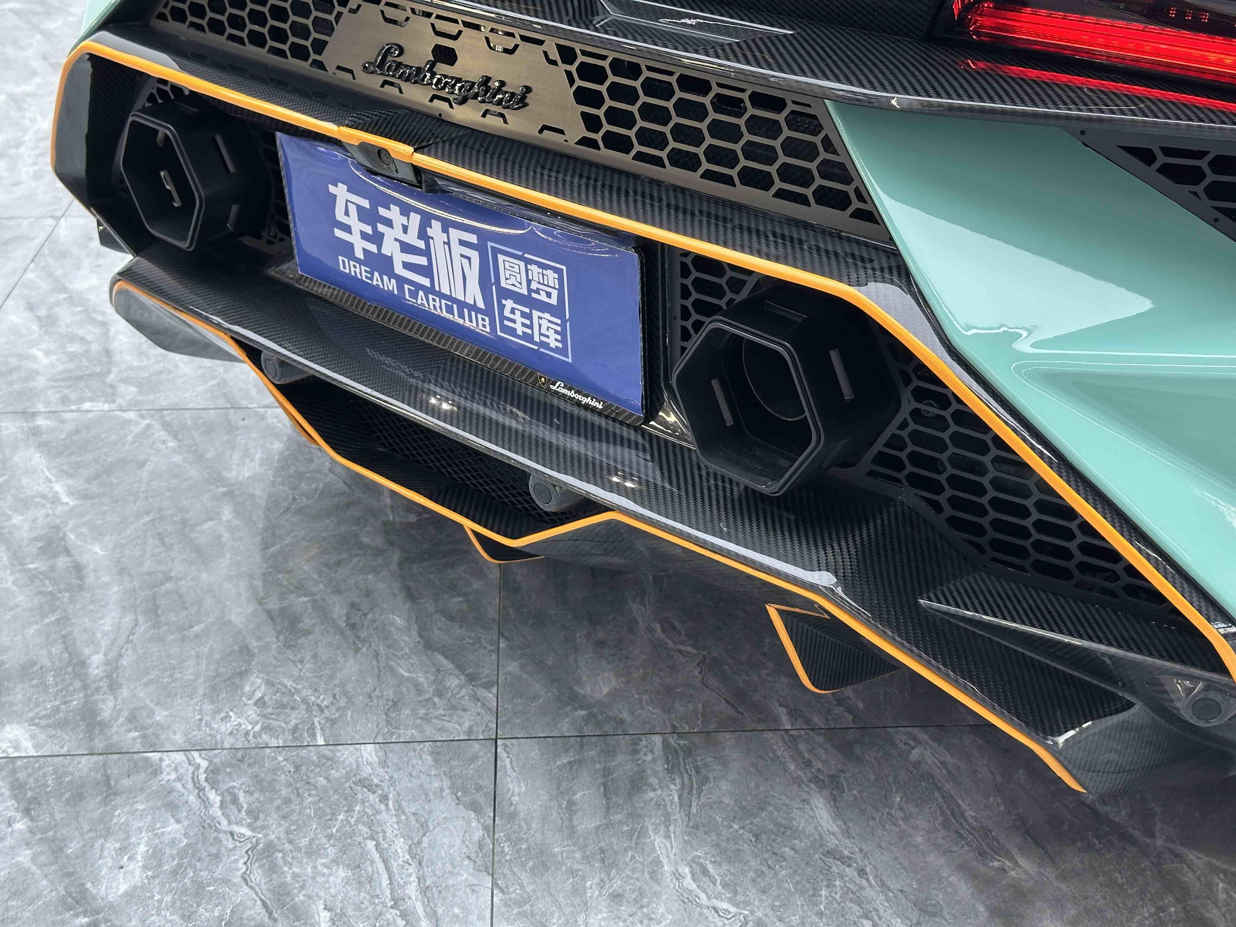 Lamborghini Huracán 2014 thumb 12