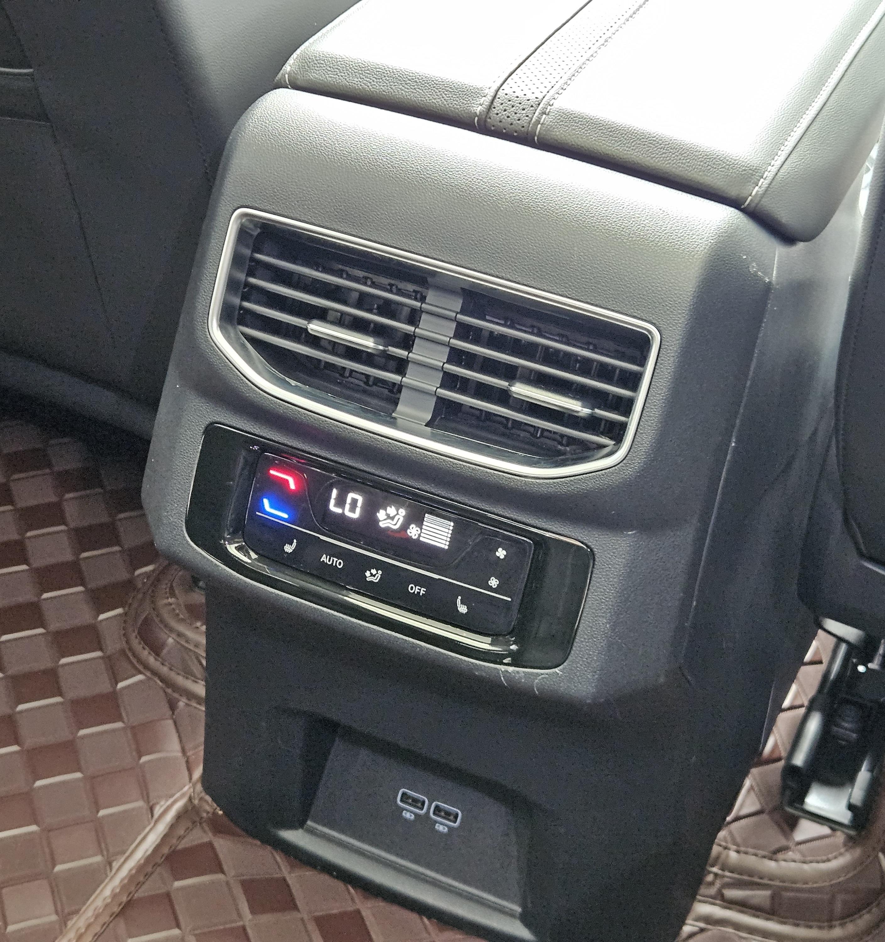 Volkswagen Lamando 2022 thumb 11