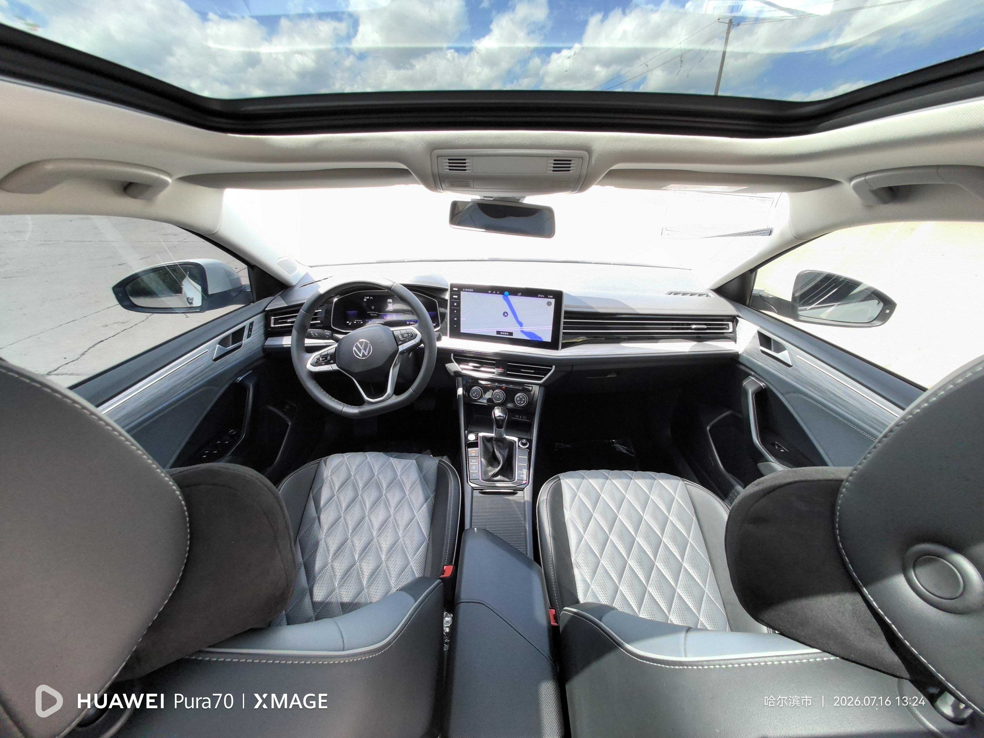 Volkswagen Sagitar 2023 thumb 12
