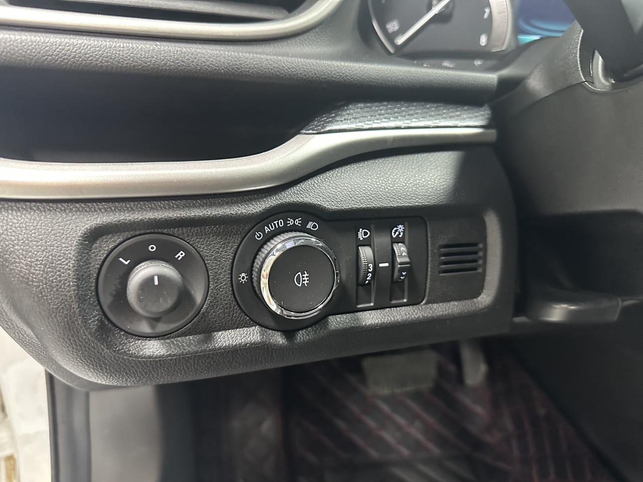 Buick Excelle 2021 thumb 9