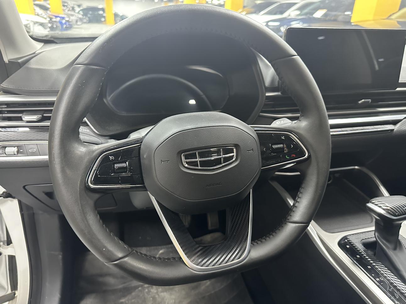 Geely Emgrand 2022 thumb 10