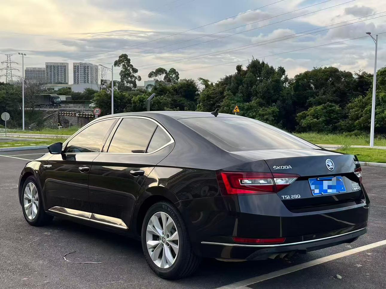 Skoda Su Pai 2019 thumb 11