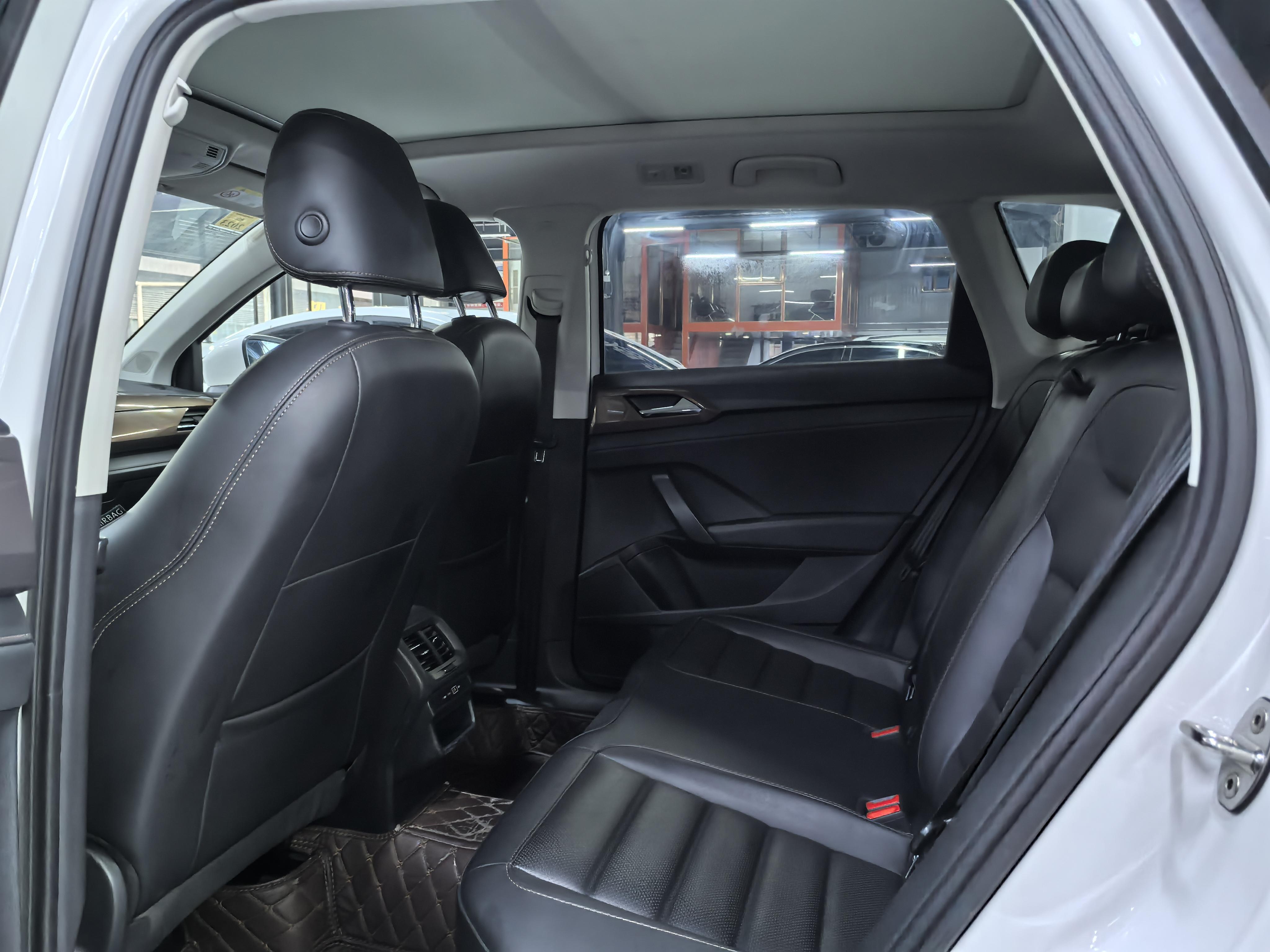 Volkswagen Tharu 2021 thumb 10