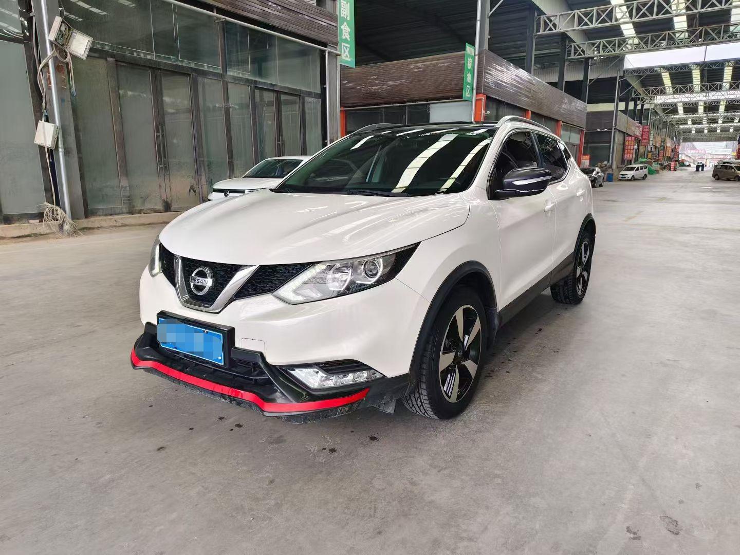Nissan Qashqai+2 2017 thumb 8