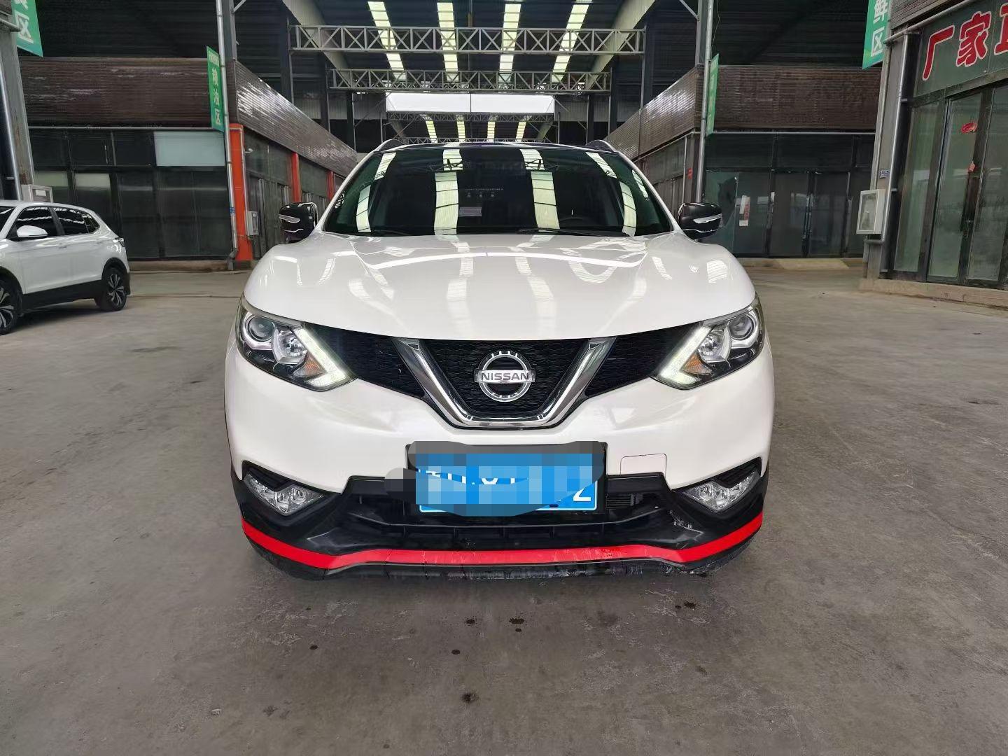 Nissan Qashqai+2 2017 thumb 9