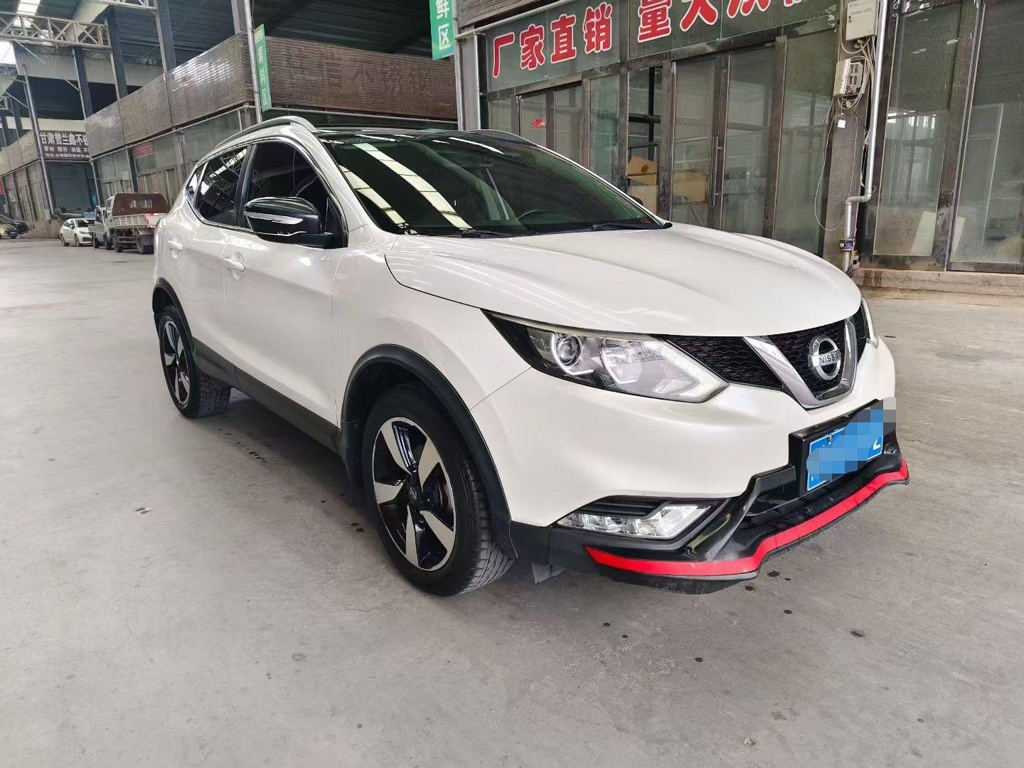 Nissan Qashqai+2 2017 thumb 10