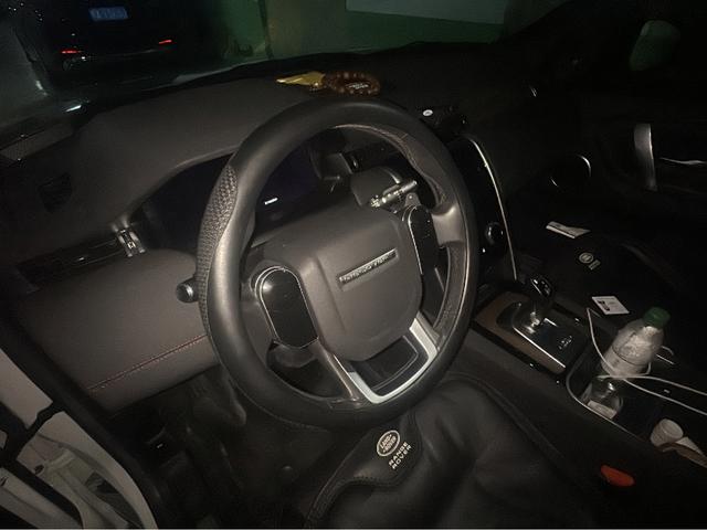 Land Rover Discovery Sport 2021 thumb 5