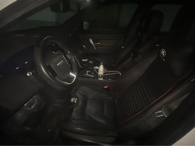 Land Rover Discovery Sport 2021 thumb 8