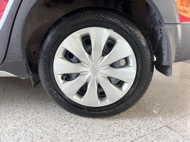 Toyota Yaris 2021 thumb 7
