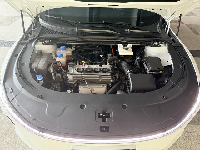 Changan Qiyuan A07 2025 thumb 8
