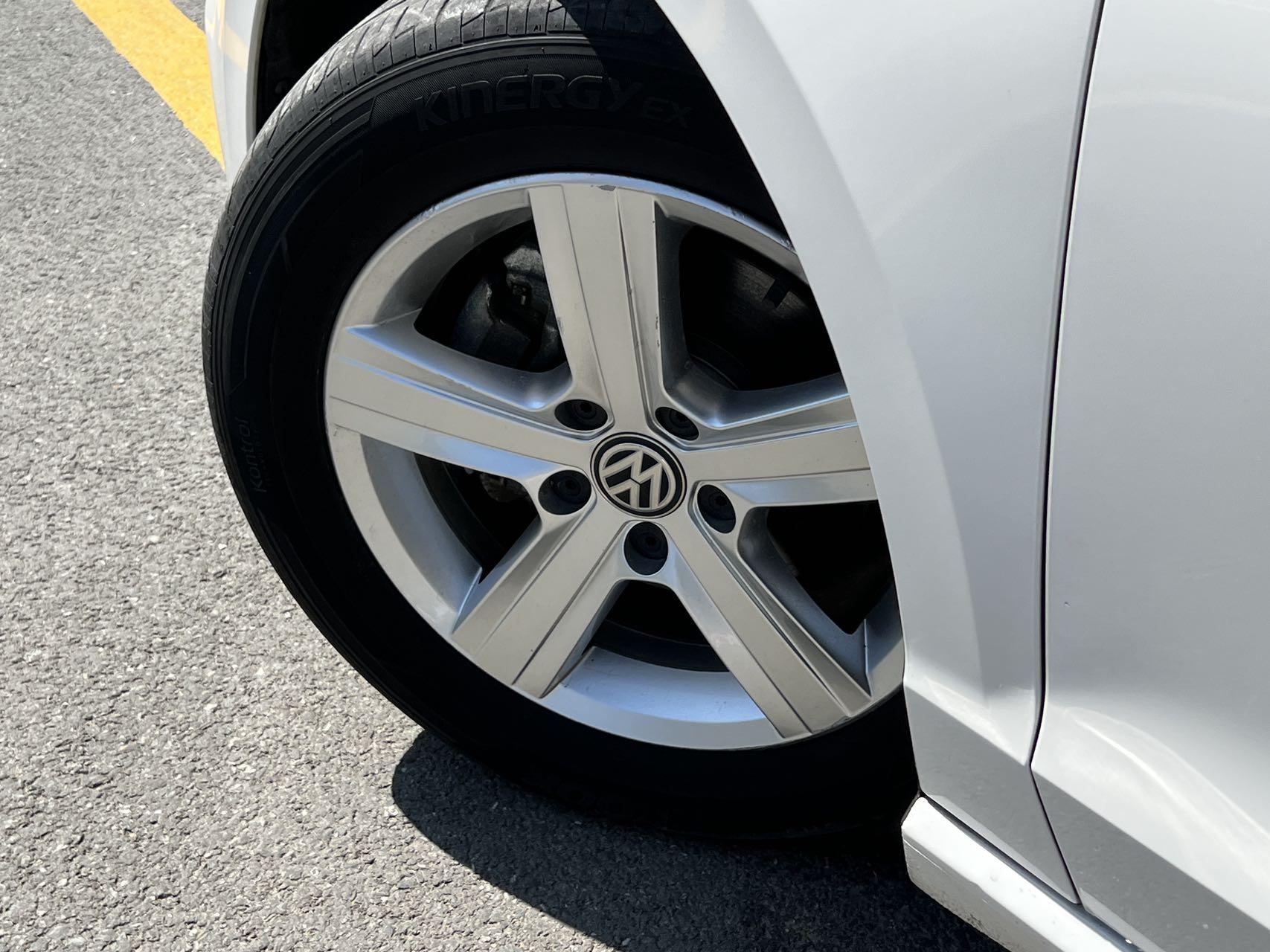 Volkswagen Lamando 2021 thumb 7