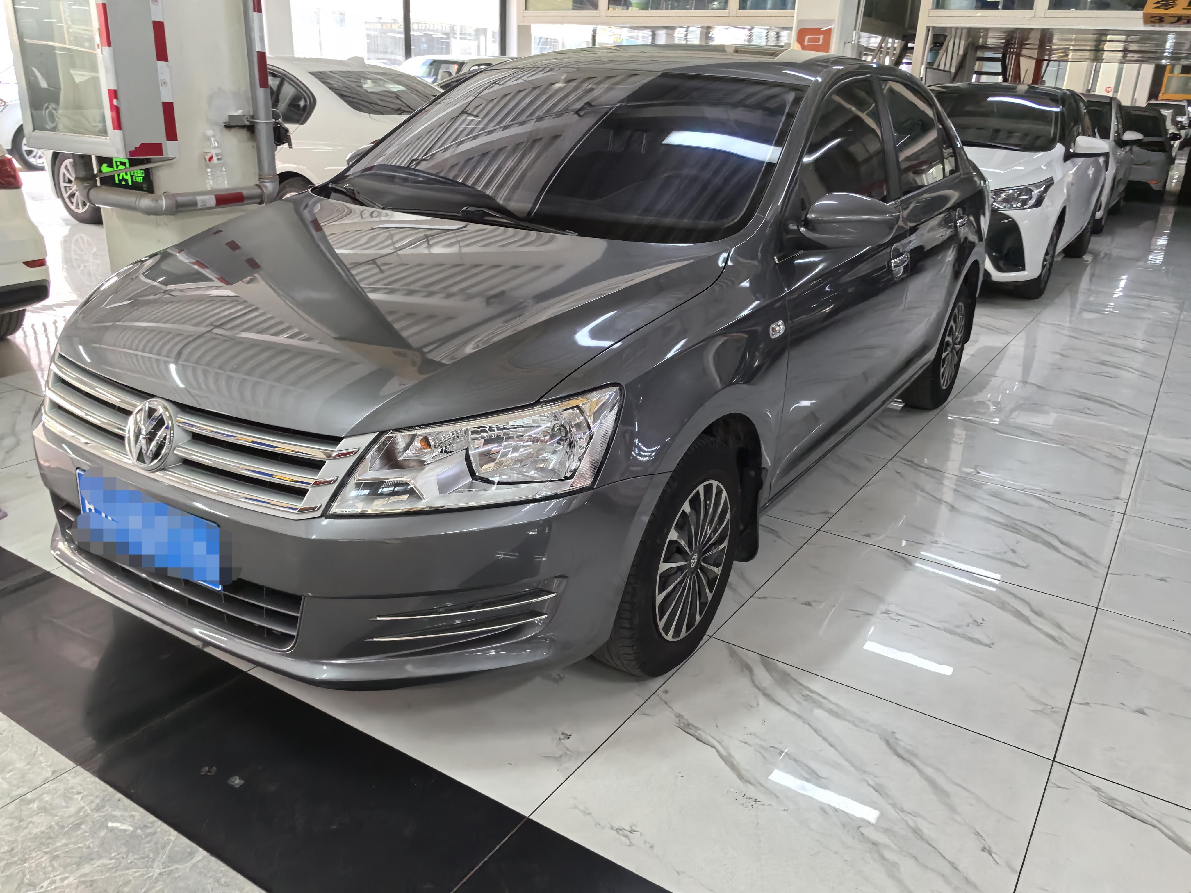 Volkswagen Santana 2013 thumb 9