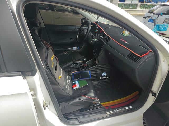 Volkswagen Santana 2019 thumb 9