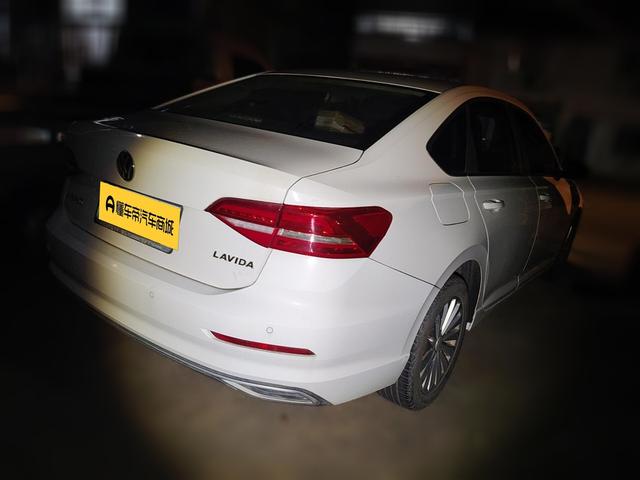 Volkswagen Lavida XR 2018 thumb 12