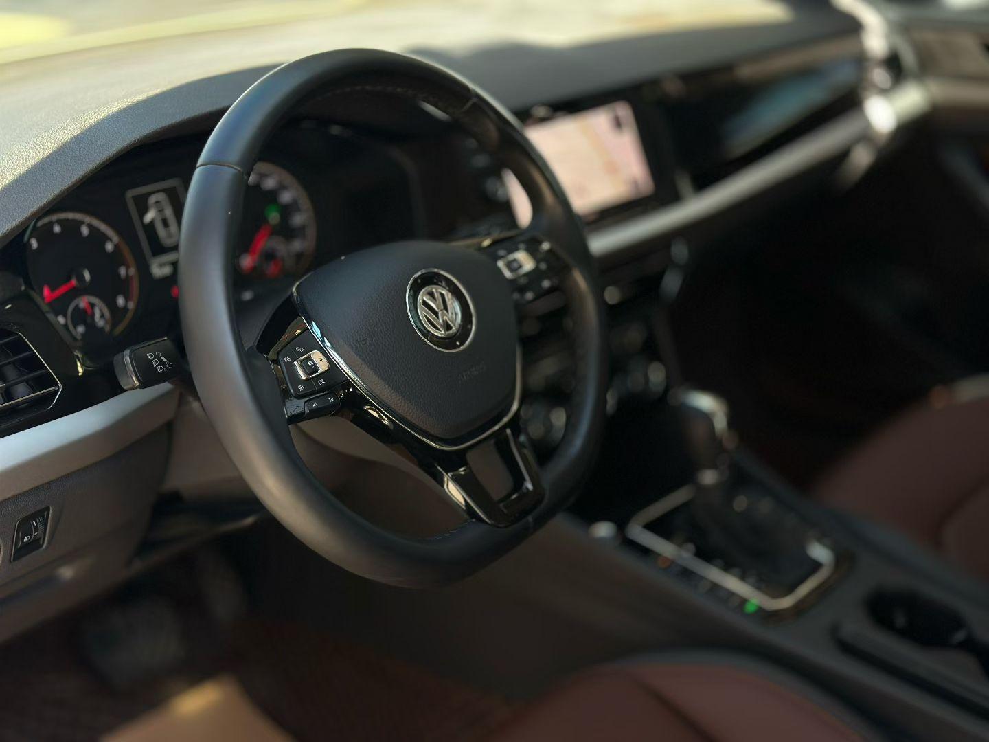 Volkswagen Lavida XR 2019 thumb 6