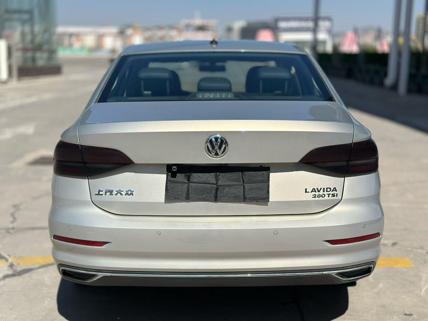 Volkswagen Lavida XR 2019 thumb 12