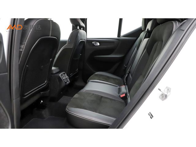 Volvo XC40 2020 thumb 6