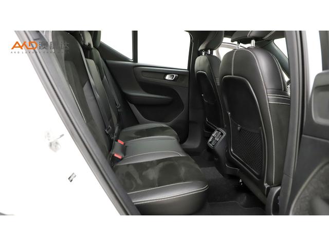Volvo XC40 2020 thumb 8