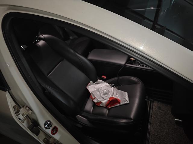 Mazda 3 2020 thumb 9