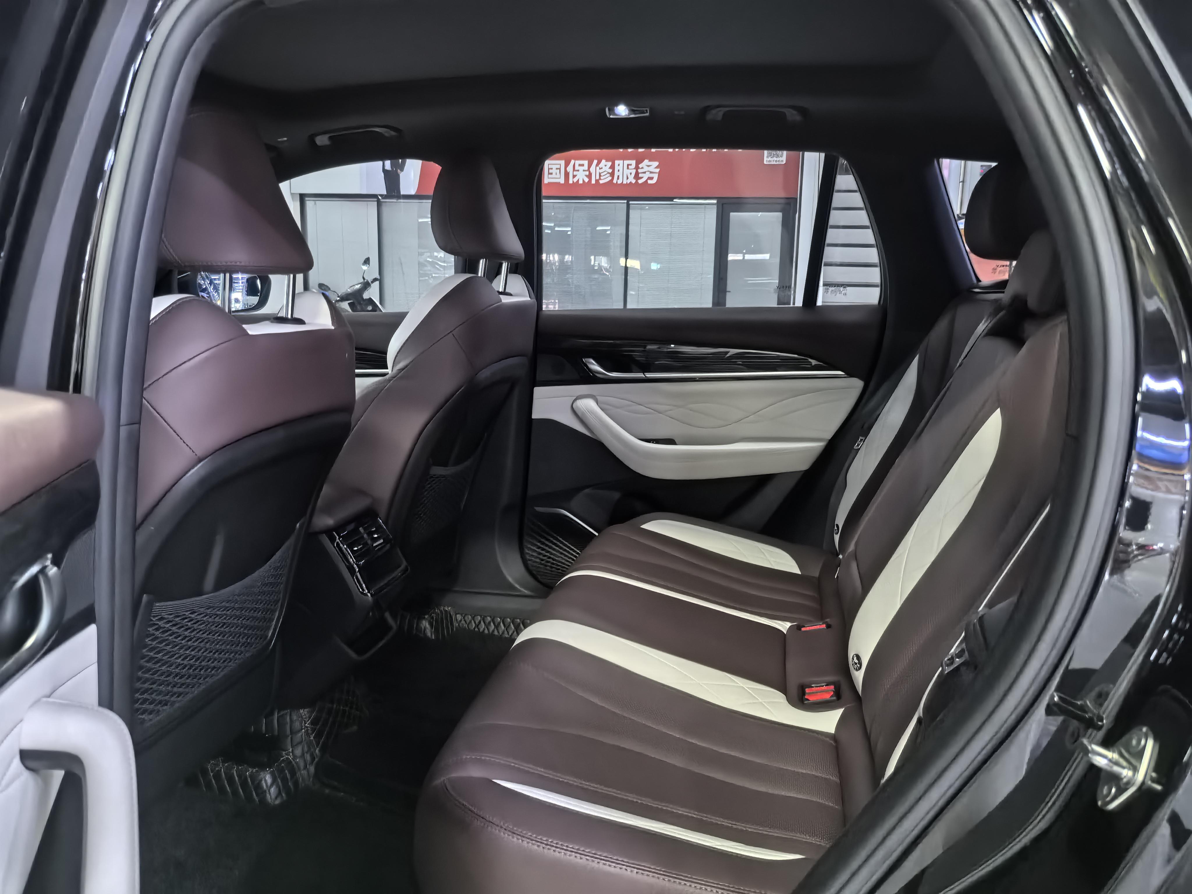 Geely Xingyue L 2024 thumb 9