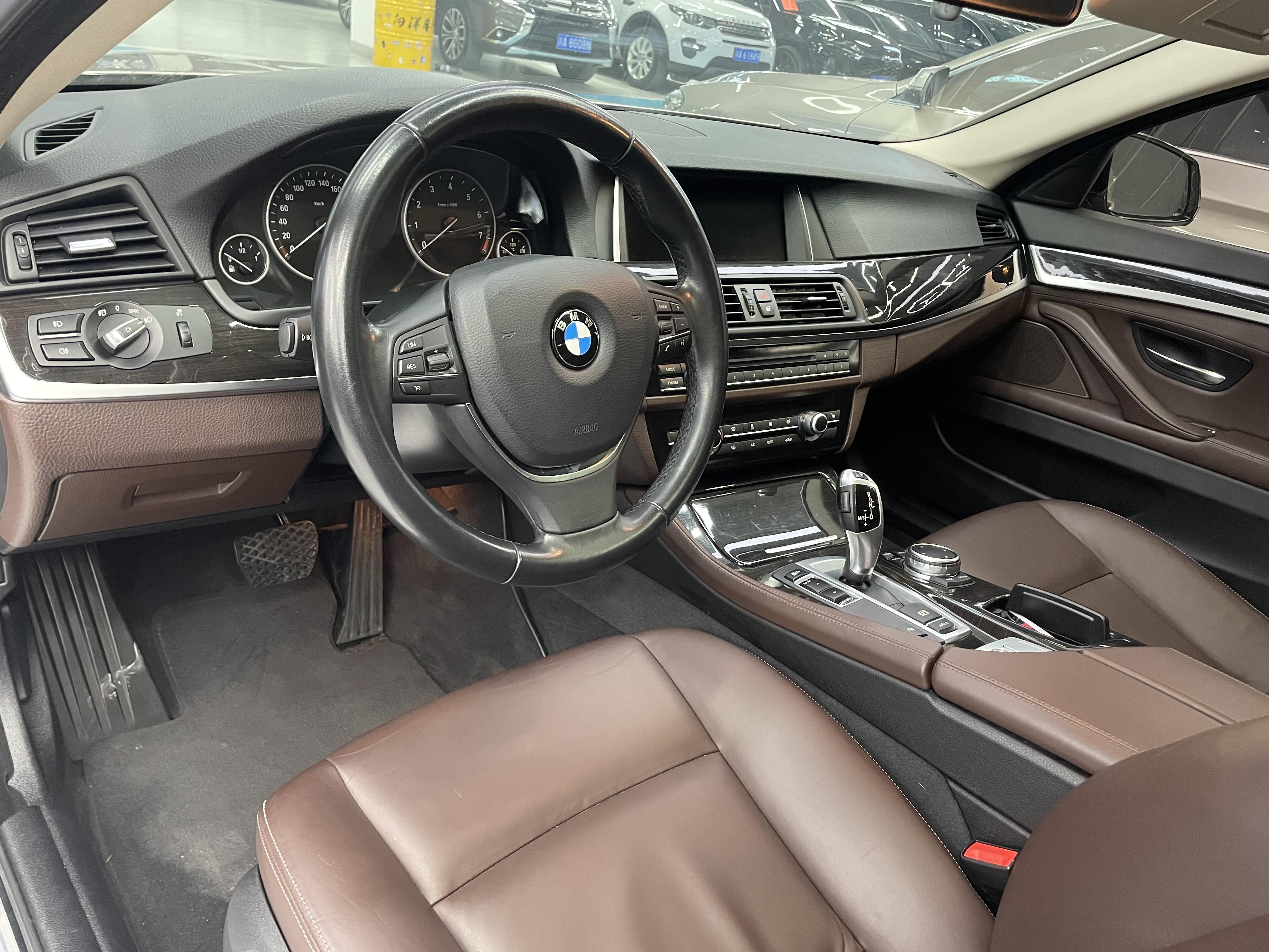 BMW 5 серии 2014 thumb 10