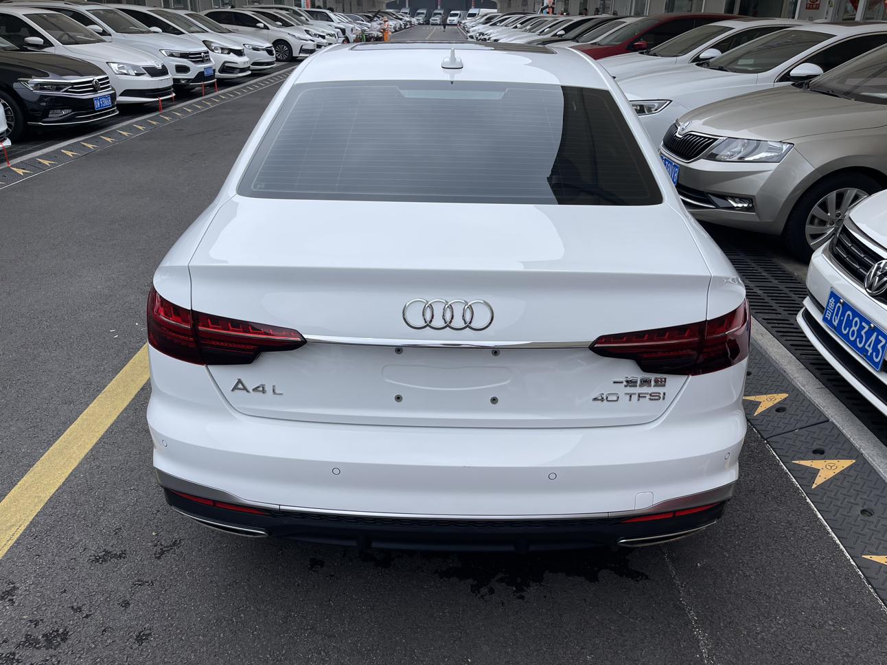 Audi A4 2024 thumb 3