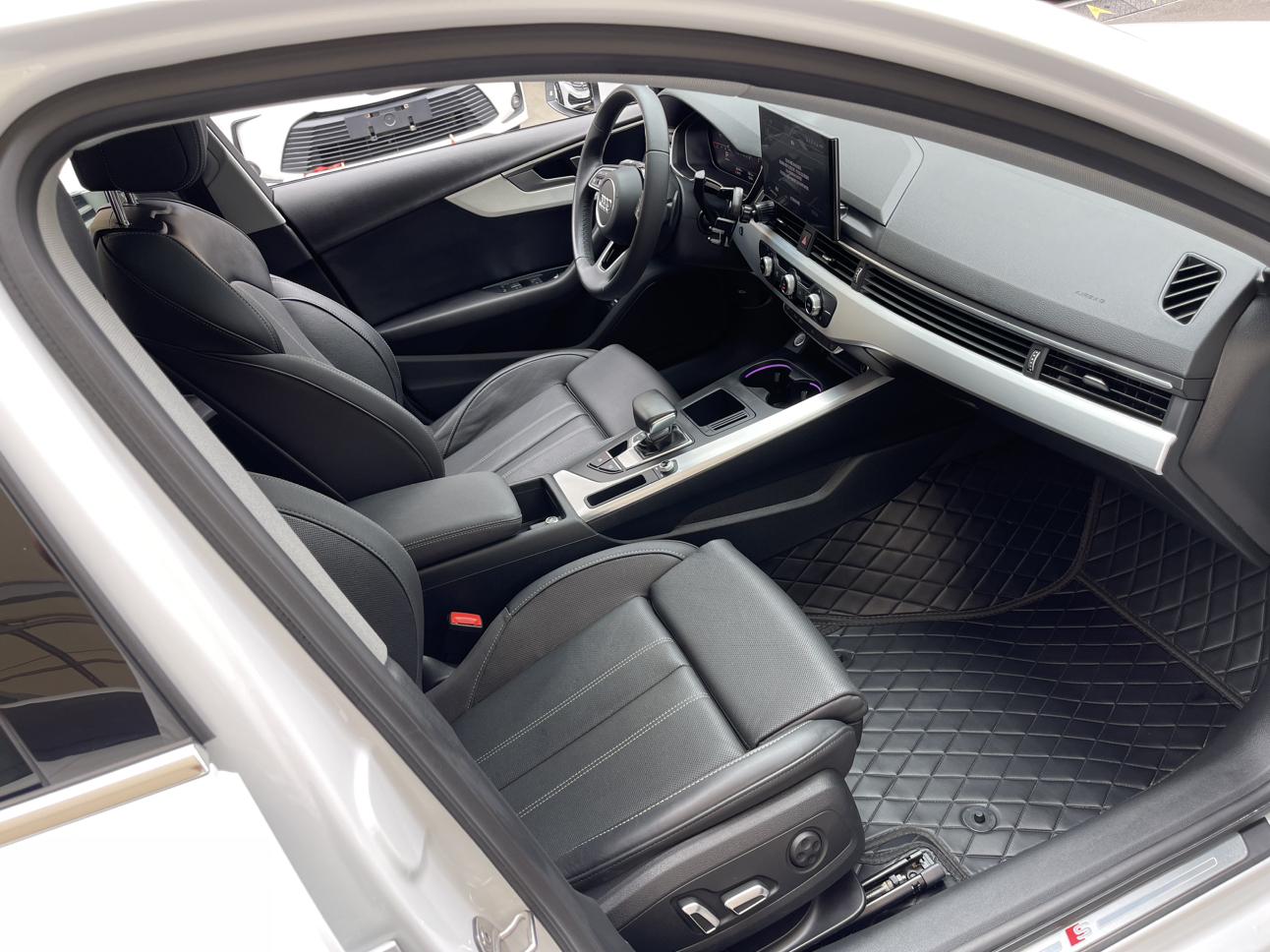 Audi A4 2024 thumb 5