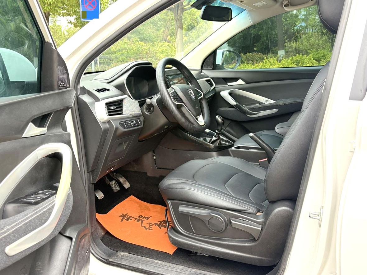 Baojun 530 2020 thumb 6