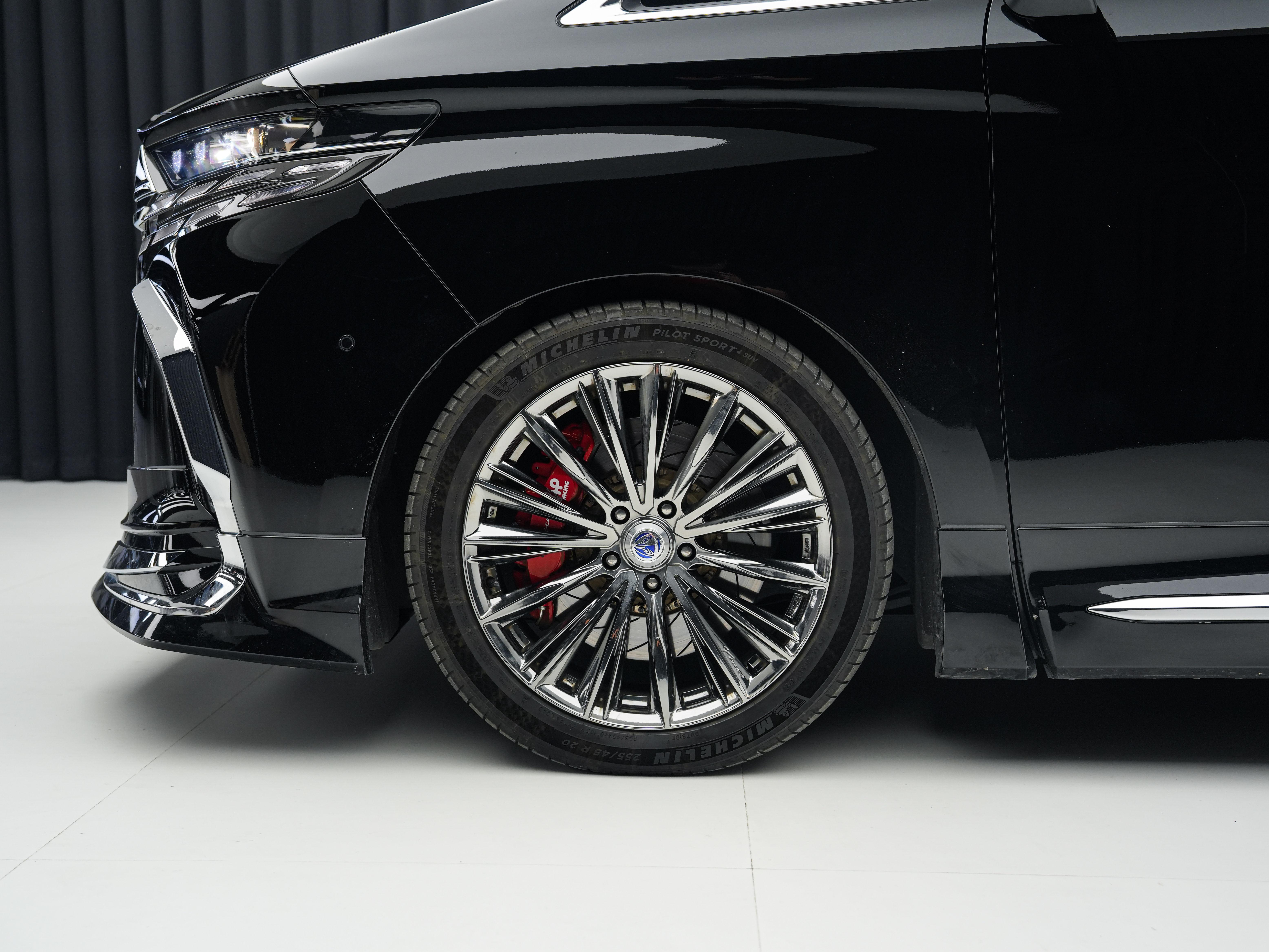 Toyota Alphard 2024 thumb 8