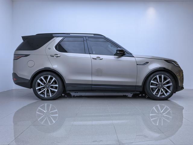 Land Rover Discovery 2023 thumb 6