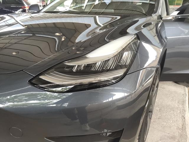 Tesla Model 3 2020 thumb 6