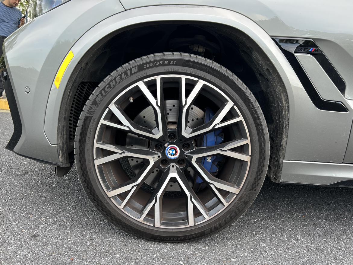 BMW X6 M 2021 thumb 4