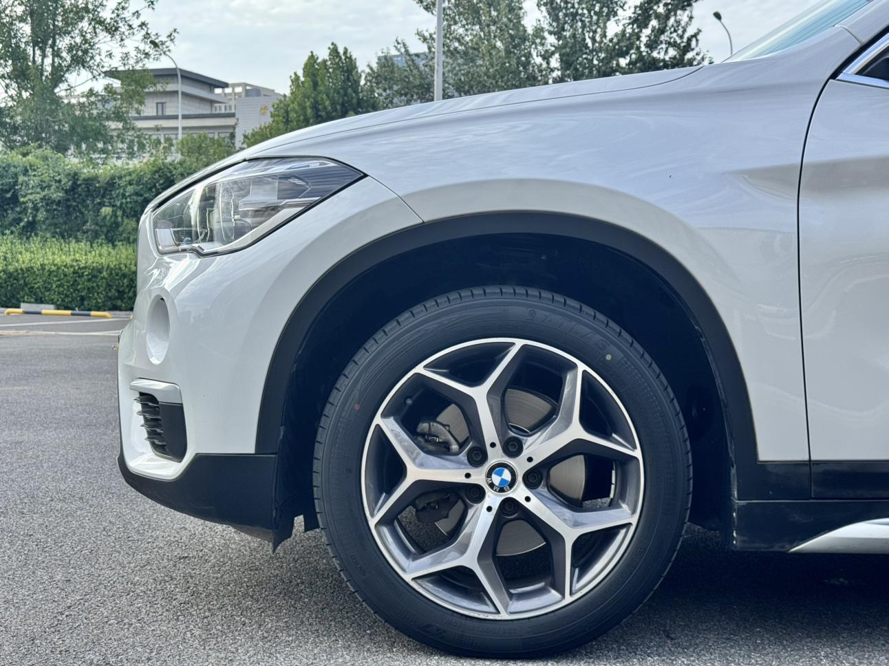 BMW X1 2019 thumb 7