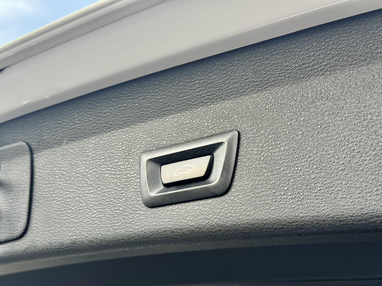 BMW X1 2019 thumb 9