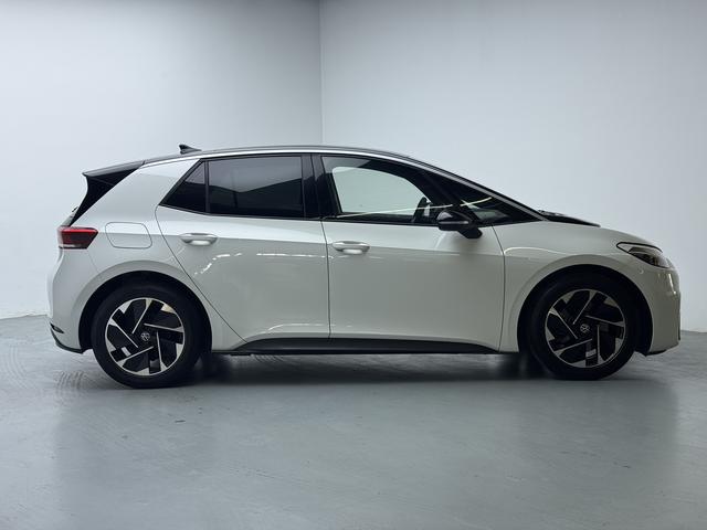 Volkswagen ID.3 2024 thumb 6