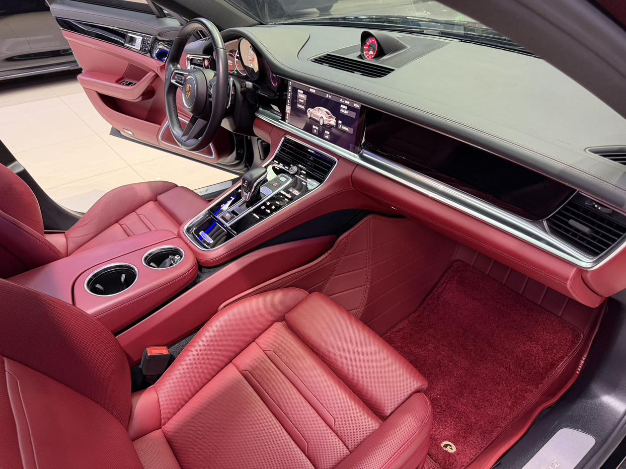 Porsche Panamera 2021 thumb 11